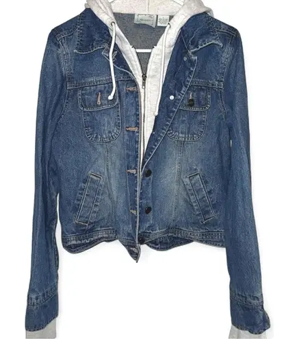 Denim Blue Jean Jacket with Gray Hoodie & Zipper, Button Closure LG. P2P18β L20β