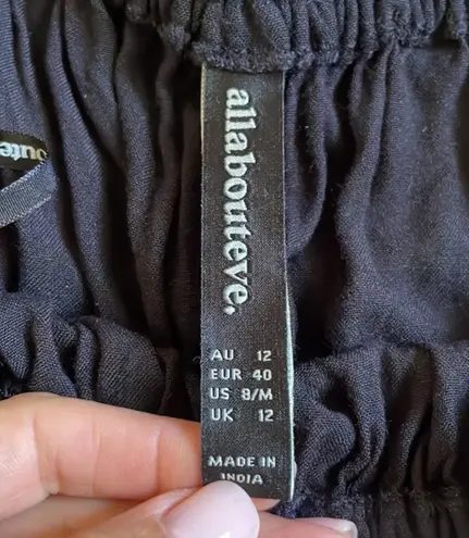 all about eve Black Long Bell Sleeve Wide Neck Crochet Detail Romper Size M