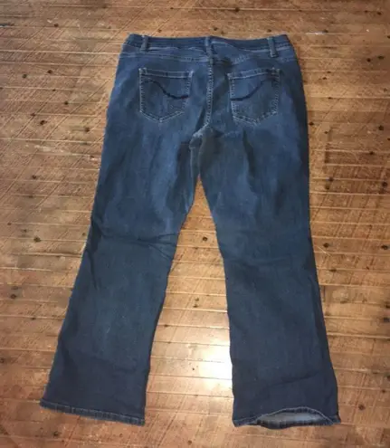 Lane Bryant  bootcut Genius for size 18 jeans