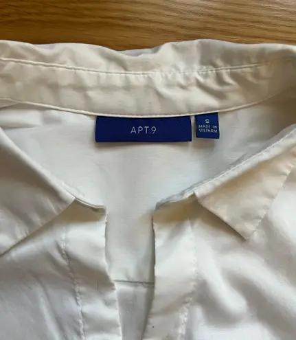 Apt. 9 White Button Down Shirt 