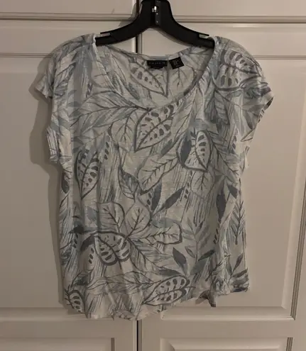 Tahari XL Linen T-Shirt Blue White Leaf Print Short Sleeve Casual Top