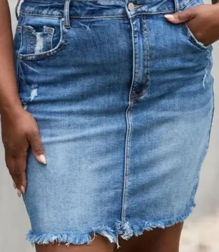 Risen Blue Denim Mini Skirt Frayed Hem Size 2x