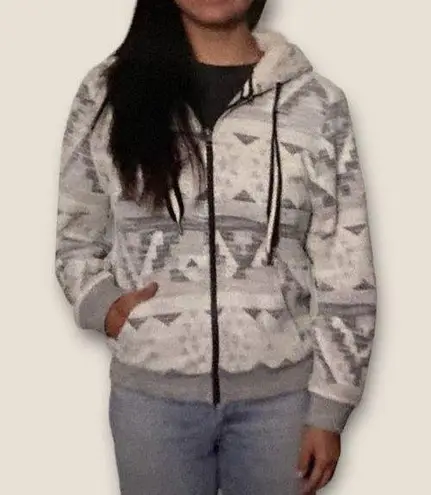 Soho Threads Full Zip Hooded Jacket Aztec Gray Black White L Size L