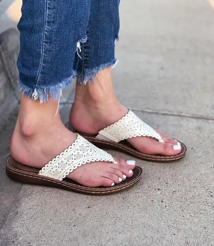 White Laser Cut Out Vegan Leather Sandal Size 8