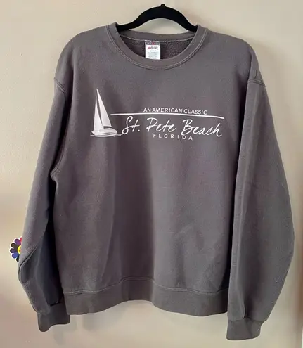 🐚St. Pete Beach, Florida Sweatshirt🐚 ~med Gray