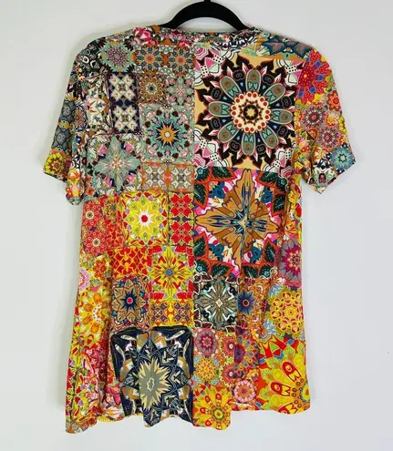 Johnny Was Kaleida Favorite Crew Neck Swing Tee Size medium