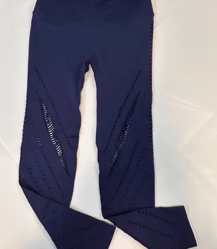 Victoria Sport Tight Navy Blue Leggings with Cutout Design Women’s Size Small