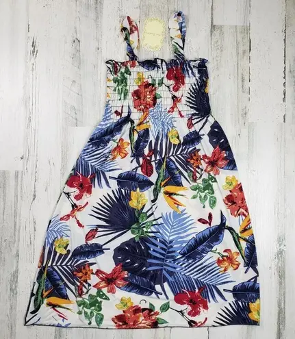 NWT Ace Fashions White Tropical Smocked Sundress Women’s Size Small