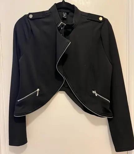 Windsor  - Black Cropped Jacket with Silver Zipper Details (like new) Large - Image 1