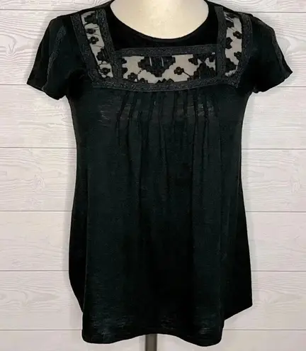 Mossimo black short sleeve babydoll top Size small Black