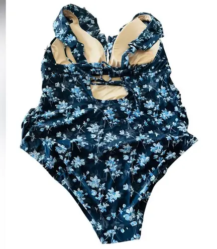 A pea in the pod Ruffled Maternity One Piece Floral Swimsuit Medium Blue L NWT