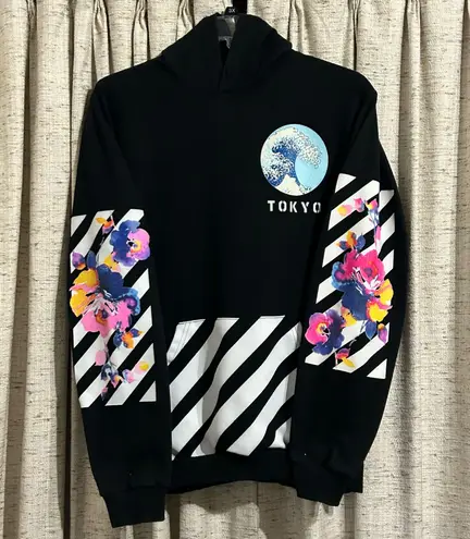 French Laundry Fresh Laundry Women’s Tokyo Pullover Sweatshirt Hoodie