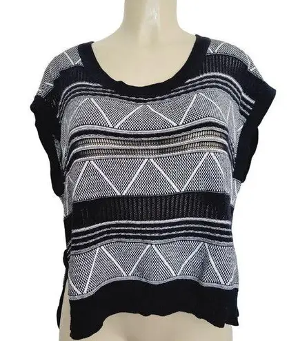 BCBGMAXAZRIA BCBGeneration Womens Size X-Small/Small Black & White Open Knit Blouse Boho Boxy