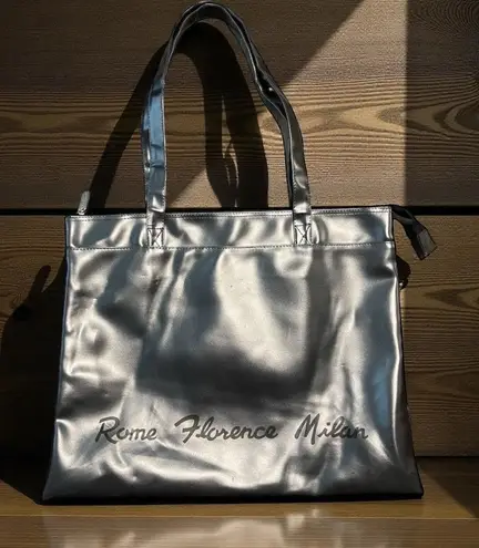 Signature Club A Metallic Tote Bag Women's Rome Florence Milan Script Detail Gray