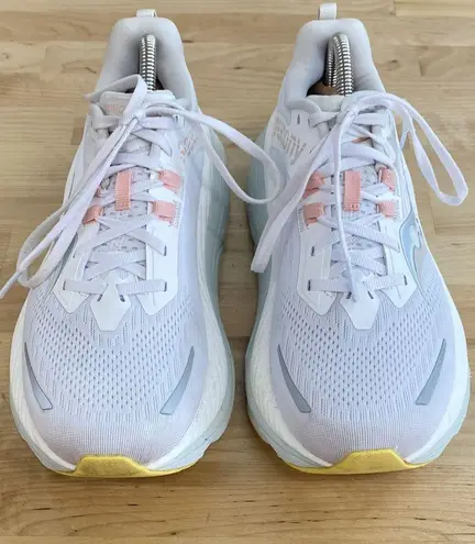 Saucony Off White S10933-246 Shoes Womens Runing Sneaker - Size 10