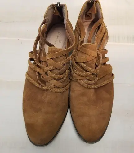 Caslon {7.5M} Liam Braided Strappy Brown Bootie