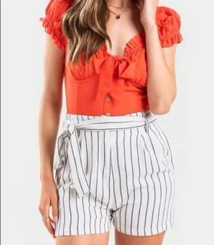 ✨ Gene Tie Front Stripe Shorts✨ White Size L