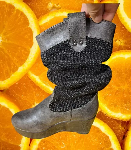 Muk Luks Women's Charcoal Black Quinn Wedge Winter Boot Size 7