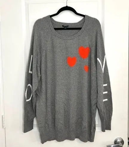 Torrid  Love Hearts Gray Red Long Raglan Sleeves Pullover Crew Sweater Top Size 4