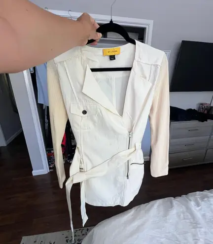 St. John collection cream wrap zip up lightweight jacket 4