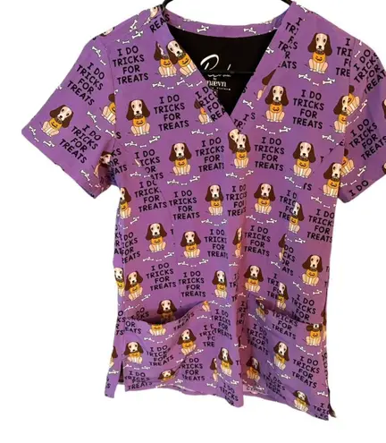 Prints By Maevn Scrubs Halloween Dogs Vet Women Size XS Uniform Medical Purple