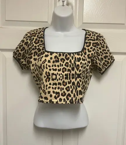 Daisy Street Leopard Lace Trim Crop Top