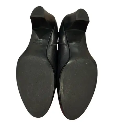 Munro black zip up leather quilted bootie 7N