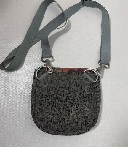 Haiku Vegan Pebbled Leather Crossbody Purse Brown Green Strap Floral Fold Over Gray