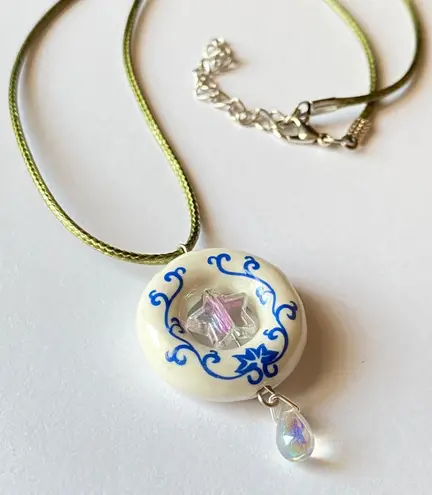 Handmade flower porcelain donut unique boho fairy whimsical necklace💐⭐️💧
