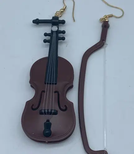 NEW brown violin and bow asymmetrical music instrument fashion earrings