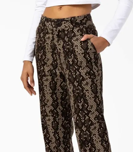 Dickies NWT  Women's Camden Pants Snake Print