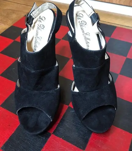 De Blossom Collection Size 8-1/2 6-inch Spike Heel