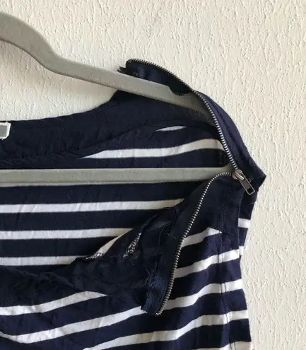 Pleione Tee Striped Navy Blue & White Zipper at Shoulders Top Scoop Neck XL EUC