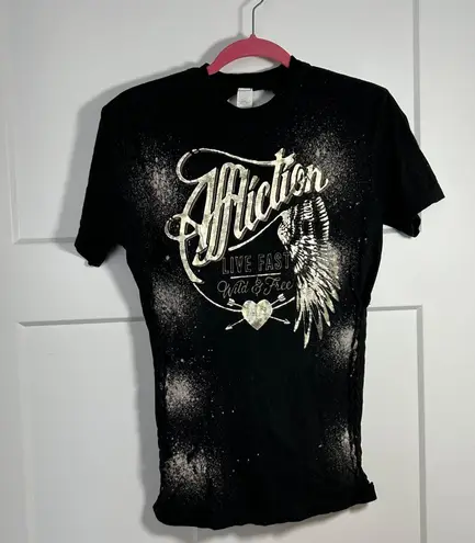 Affliction Small t shirt gold splatter spray paint