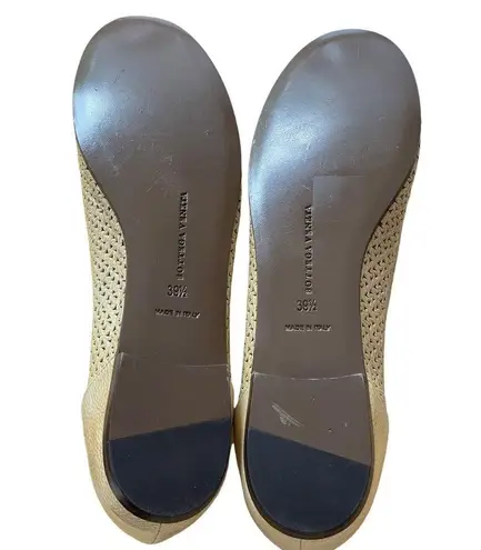 Bottega Veneta Prairie Gold Ballet Flats Size 39.5 Leather Yellow Lasercut Italy