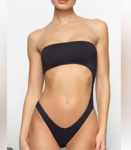 SKIMS STRAPLESS MONOKINI IN ONYX BLACK SIZE 2X NWT