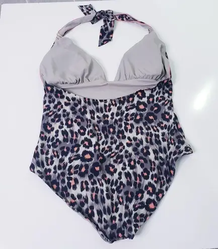 Zingara Cheetah Print Halter One Piece Swimsuit Black Size M