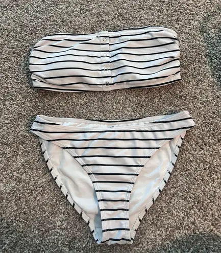 Cupshe  Bikini - Image 1