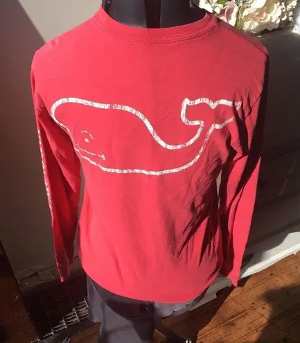 Vineyard Vines  long sleeve whale T-shirt