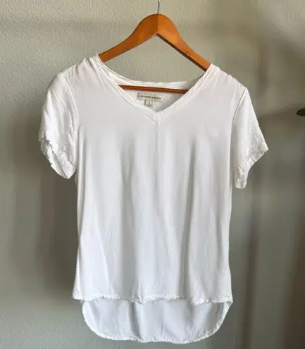 Alexander Jordan White Short Sleeve V Neck T