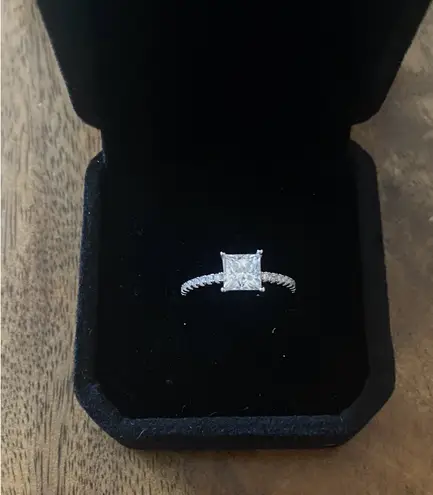 1 Carat Princess cut moissanite & Silver Ring size 5