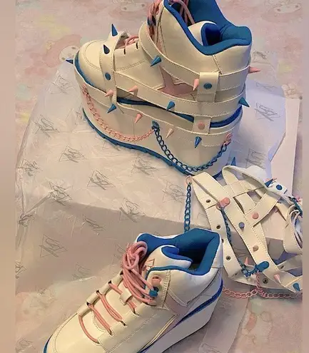 Platform grunge/punk style premium designer sneakers w spike harness sz:7 & 8NEW White Size 8