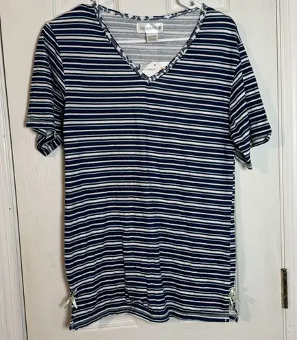 NWT Sag Harbor Women’s Teal/Blue/White Striped Short Sleeve Tee, Bows, Small Green