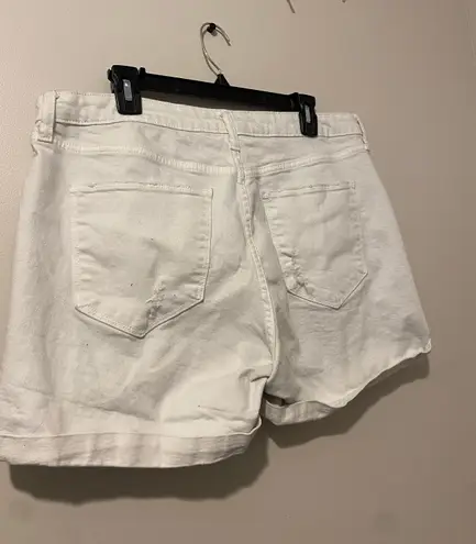 Arizona Jeans Arizona Jean Co White Denim Shorts Size 17