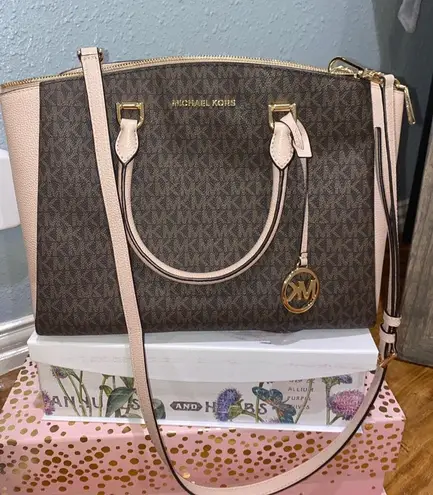 Pink and brown mk purse hotsell