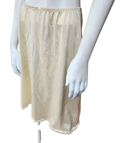 Vanity Fair Vintage Cream Slip Skirt (M)