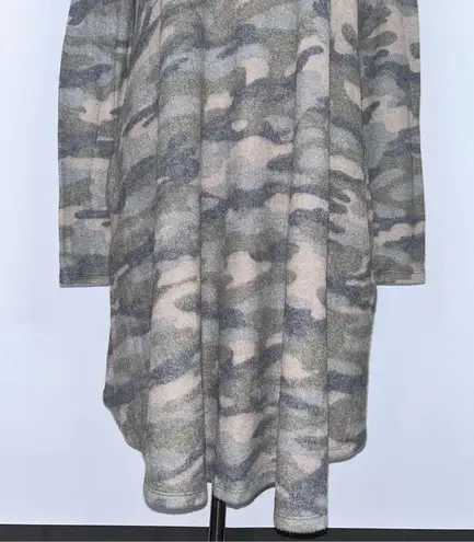 RAE MODE Green Camo Super Soft Long Sleeve V