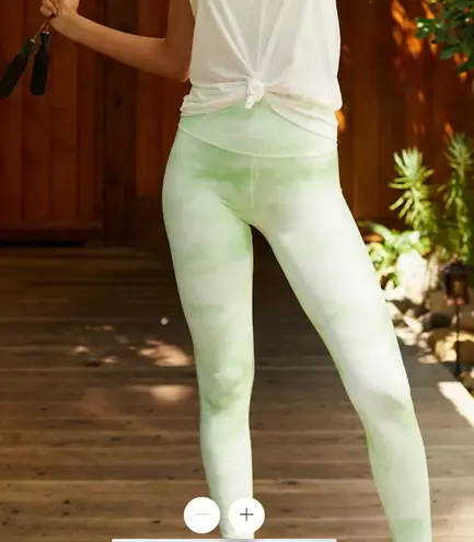 FP Movement by FP Good Karma Tie Dye Leggings in Electric Pistachio sz XS/S NWT Green