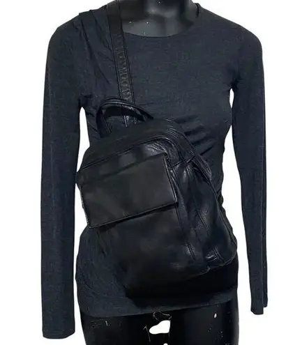 Tignanello Leather Backpack Crossbody Bag in Black