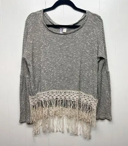 Alya  Bohemian Speckled Women's Pullover Knit Fringe Sweater Size Small Western